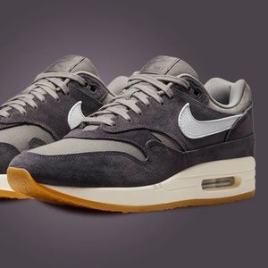 Nike Air Max Crepe Soft Grey Size 11